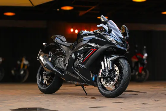 なあこん Kawasaki Ninja a partir de 1995 Zx-10r 1000cc | Chaves na Mão