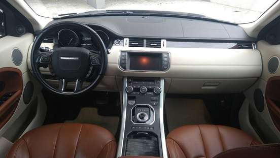 LAND ROVER-RANGE ROVER EVOQUE-2.0 PRESTIGE 4WD 16V GASOLINA 4P AUTOMÁTICO LAND ROVER-RANGE ROVER EVOQUE-2011