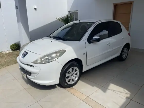 PEUGEOT 207 1.4 XR 8V FLEX 4P MANUAL