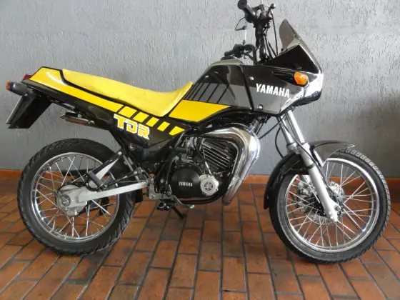 YAMAHA TDR 180 