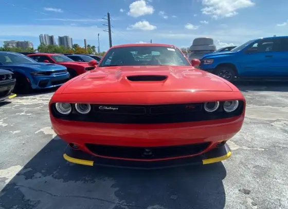 DODGE CHALLENGER 6.4 V8 HEMI GASOLINA R/T SCAT PACK TORQUEFLITE