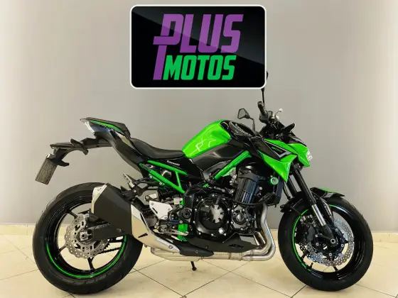 KAWASAKI Z900 KAWASAKI Z900