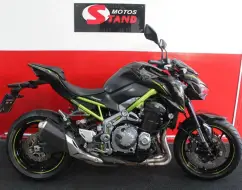 KAWASAKI Z900 KAWASAKI Z900