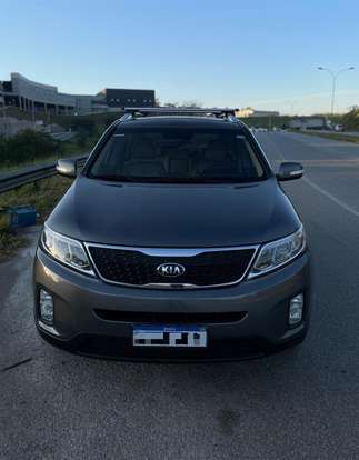 KIA-SORENTO-2013