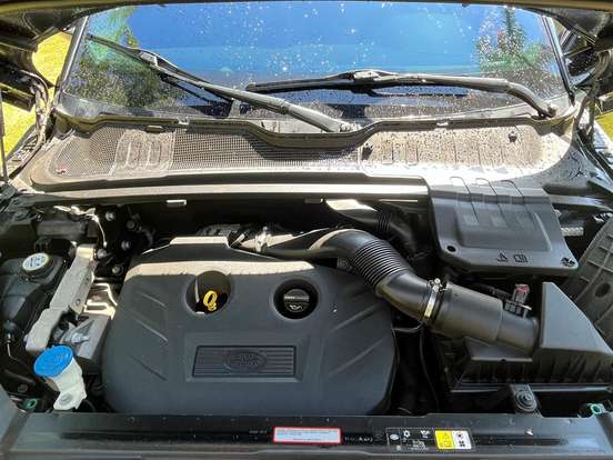 LAND ROVER-RANGE ROVER EVOQUE-2.0 PURE 4WD 16V GASOLINA 4P AUTOMÁTICO LAND ROVER-RANGE ROVER EVOQUE-2015