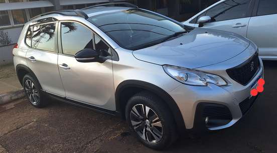 PEUGEOT-2008-2021