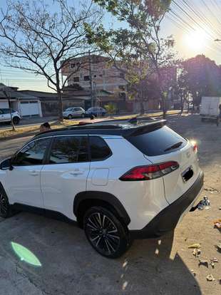 TOYOTA-COROLLA CROSS-2024