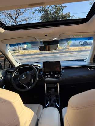 TOYOTA-COROLLA CROSS-2024