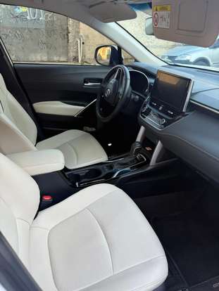 TOYOTA-COROLLA CROSS-2024