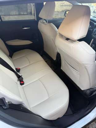 TOYOTA-COROLLA CROSS-2024
