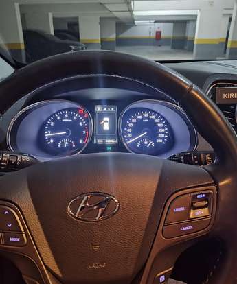 HYUNDAI-SANTA FÉ-3.3 MPFI 4X4 7 LUGARES V6 270CV GASOLINA 4P AUTOMÁTICO HYUNDAI-SANTA FÉ-2017