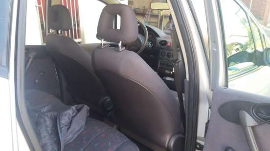 MERCEDES-BENZ-CLASSE A-1.6 160 CLASSIC GASOLINA 4P MANUAL MERCEDES-BENZ-CLASSE A-2005