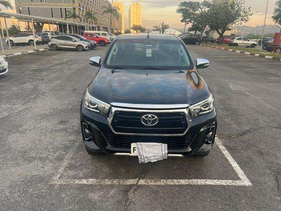 TOYOTA-HILUX-2.8 SRX 4X4 CD 16V DIESEL 4P AUTOMÁTICO TOYOTA-HILUX-2015
