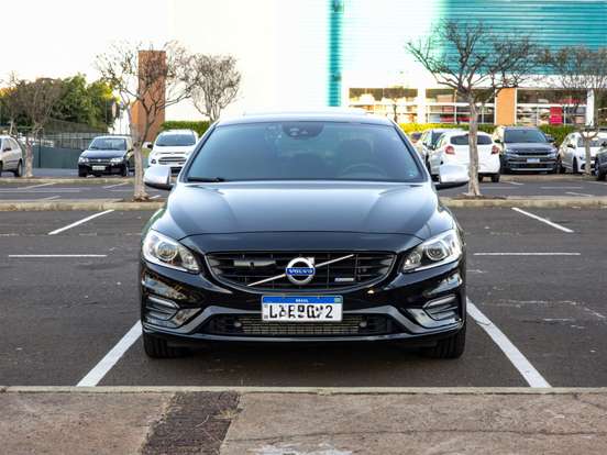 VOLVO-S60-3.0 T6 R-DESIGN AWD GASOLINA 4P AUTOMÁTICO VOLVO-S60-2014
