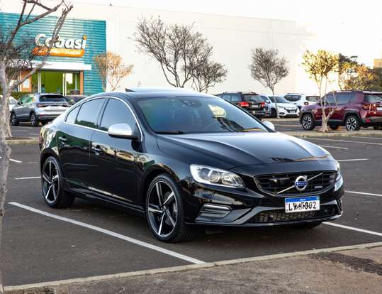 VOLVO-S60-2014