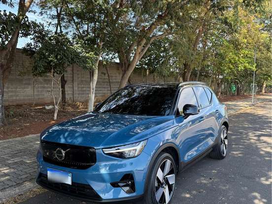 VOLVO-XC40-P8 RECHARGE TWIN ELECTRIC ULTIMATE AWD VOLVO-XC40-2022