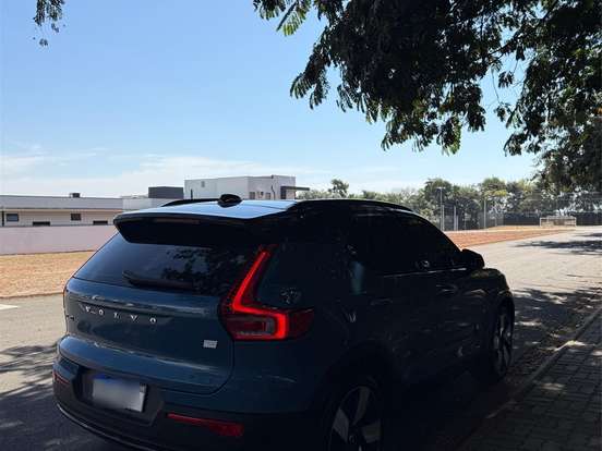 VOLVO-XC40-P8 RECHARGE TWIN ELECTRIC ULTIMATE AWD VOLVO-XC40-2022