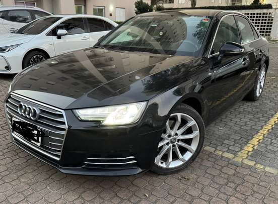 AUDI-A4-2017