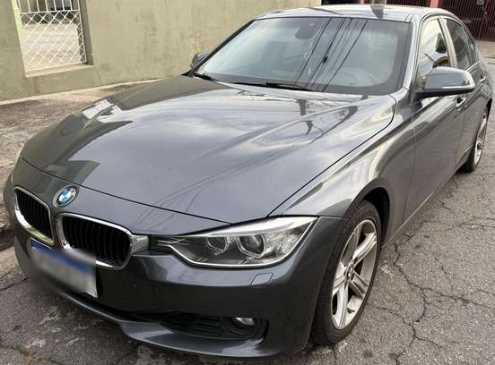 BMW-320i-2014