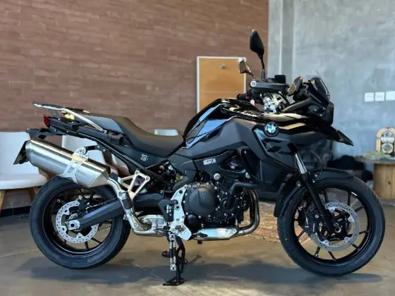BMW F 800 GS PLUS BMW F 800 GS PLUS