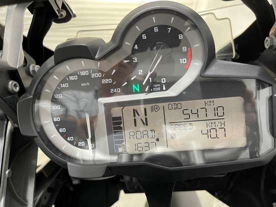 BMW-R 1200 GS ADVENTURE BMW-R 1200 GS ADVENTURE-2015