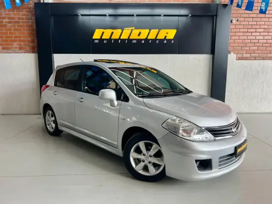 NISSAN TIIDA 1.8 SL 16V FLEX 4P AUTOMÁTICO