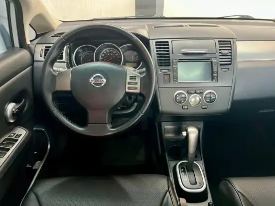 NISSAN-TIIDA-1.8 SL 16V FLEX 4P AUTOMÁTICO NISSAN-TIIDA-2011