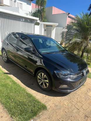 VOLKSWAGEN-POLO-2017