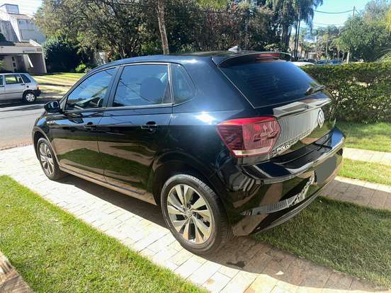VOLKSWAGEN-POLO-1.0 200 TSI HIGHLINE AUTOMÁTICO VOLKSWAGEN-POLO-2017