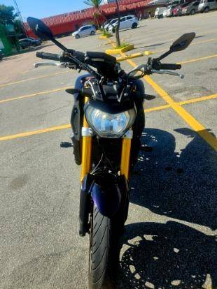 YAMAHA MT-09 