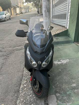 DAFRA MAXSYM 400i 