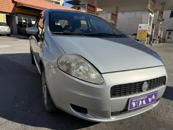 FIAT PUNTO 1.6 ESSENCE 16V FLEX 4P MANUAL
