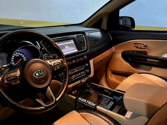 KIA-CARNIVAL-3.3 EX V6 24V GASOLINA 4P AUTOMATICO KIA-CARNIVAL-2017