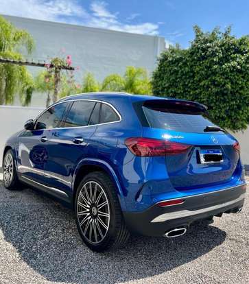 MERCEDES-BENZ-GLA 200-2024