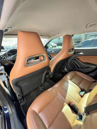MERCEDES-BENZ-GLA 200-2017