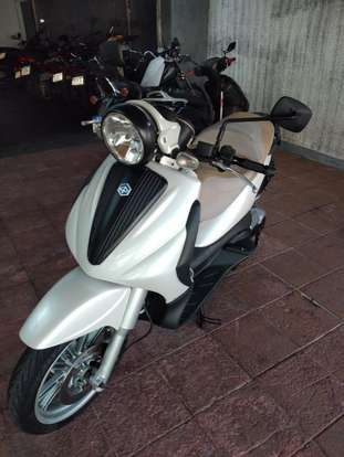 PIAGGIO-BEVERLY 500-2007