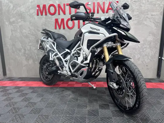 TRIUMPH TIGER 1200 RALLY EXPLORER 