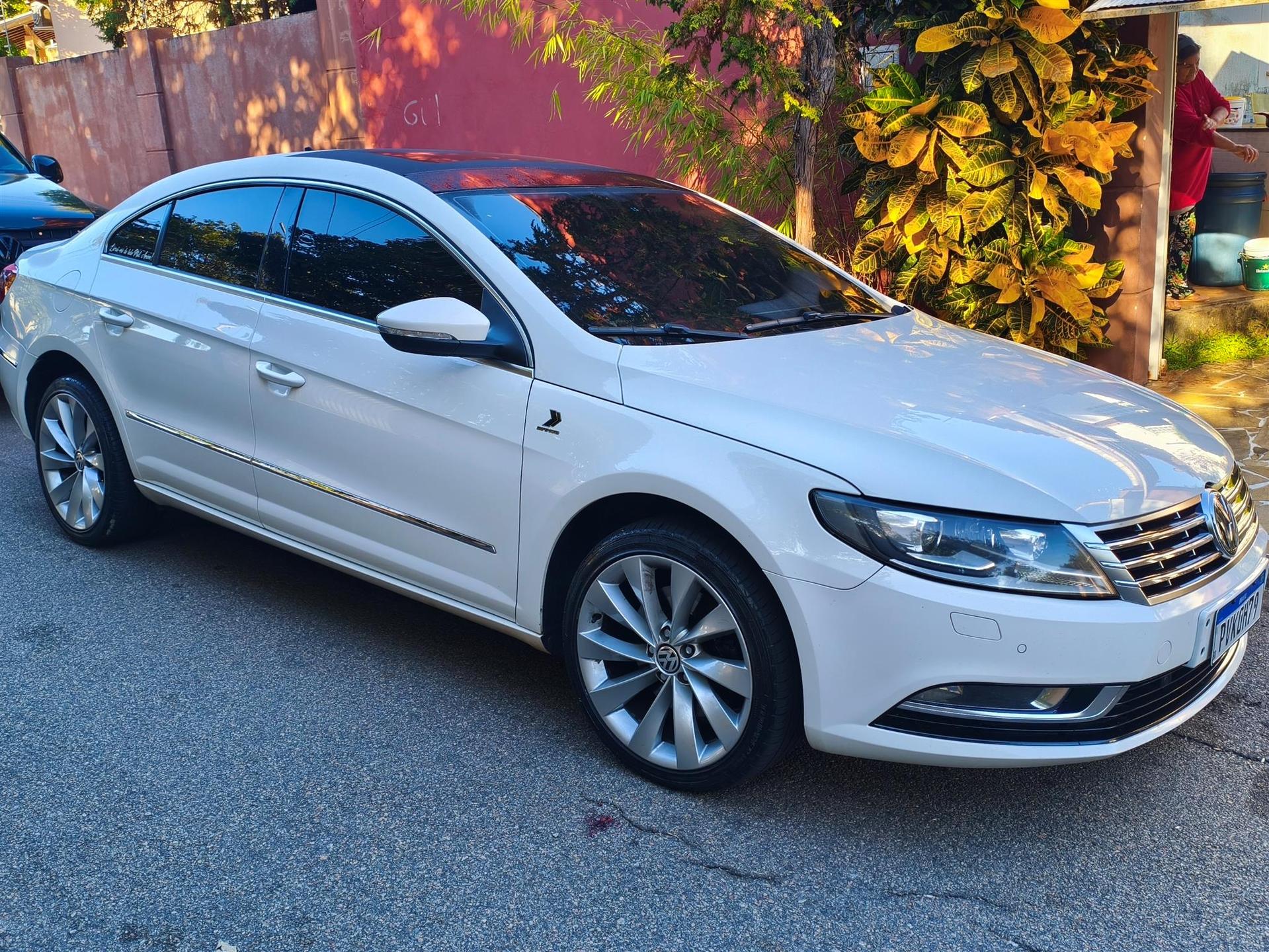 [Image: volkswagen-passat-2.0-tsi-cc-16v-turbo-g...=1440&q=75]