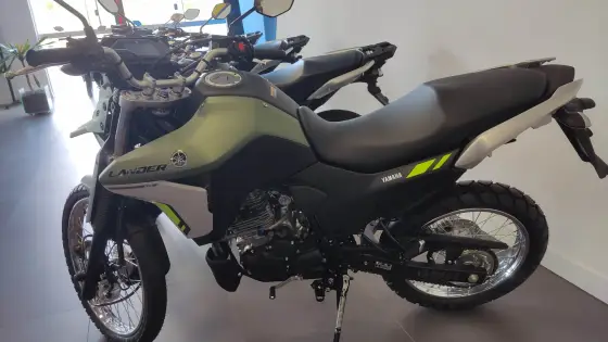 YAMAHA XTZ 250 LANDER CONNECTED YAMAHA XTZ 250 LANDER CONNECTED