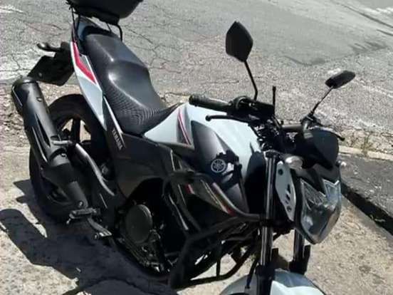 YAMAHA-YS 250 FAZER BLUEFLEX YAMAHA-YS 250 FAZER BLUEFLEX-2017