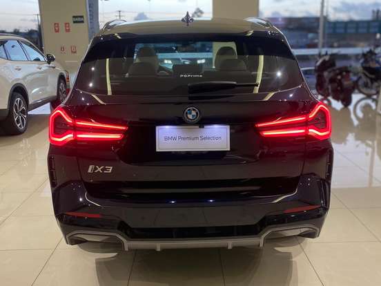 BMW-iX3-ELÉTRICO M SPORT BMW-iX3-2023