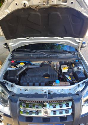 FIAT PALIO 1.8 MPI ADVENTURE WEEKEND 8V FLEX 4P MANUAL