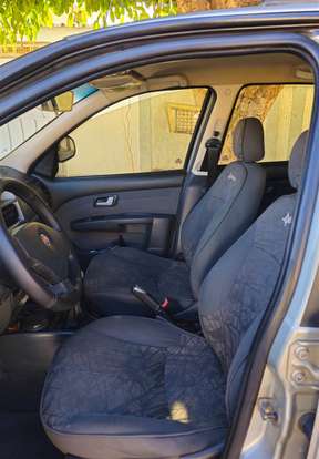 FIAT-PALIO-2010