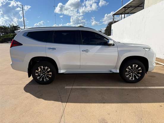 MITSUBISHI-PAJERO SPORT-2.4 16V MIVEC TURBO DIESEL HPE AWD AUTOMÁTICO MITSUBISHI-PAJERO SPORT-2023
