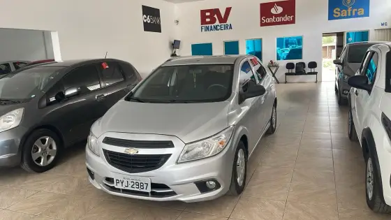 CHEVROLET ONIX 1.0 MPFI LT 8V FLEX 4P MANUAL