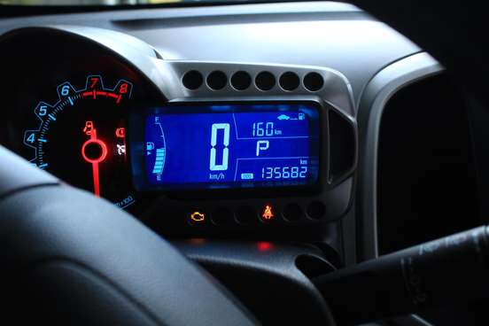 CHEVROLET-SONIC-2013