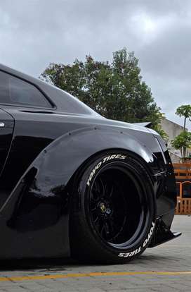 NISSAN-GT-R-2009