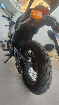 ROYAL ENFIELD-SCRAM 411-2023