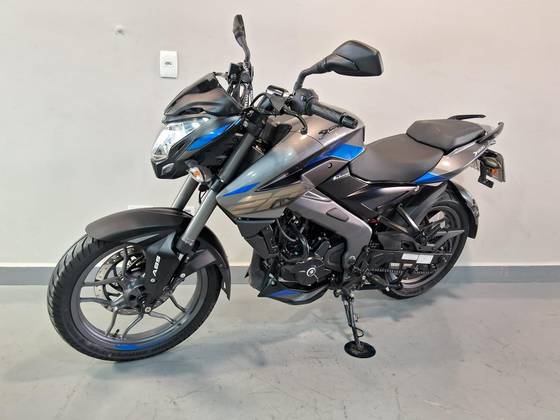 BAJAJ DOMINAR 200 