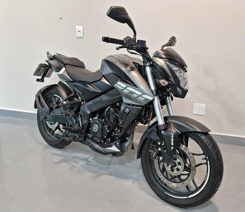 BAJAJ DOMINAR 200 